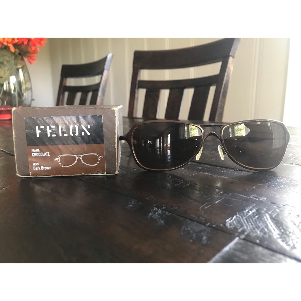 Oakley Felon sunglasses